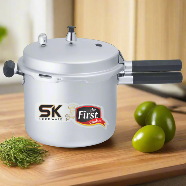 Cool Aswad Pressure Cooker with Black Easy Grip Handles - Skcookware