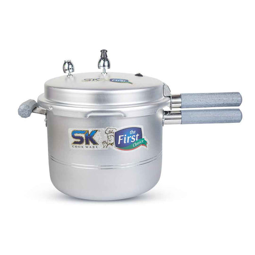 Cool Aswad Pressure Cooker with Grey Easy Grip Handles - Skcookware