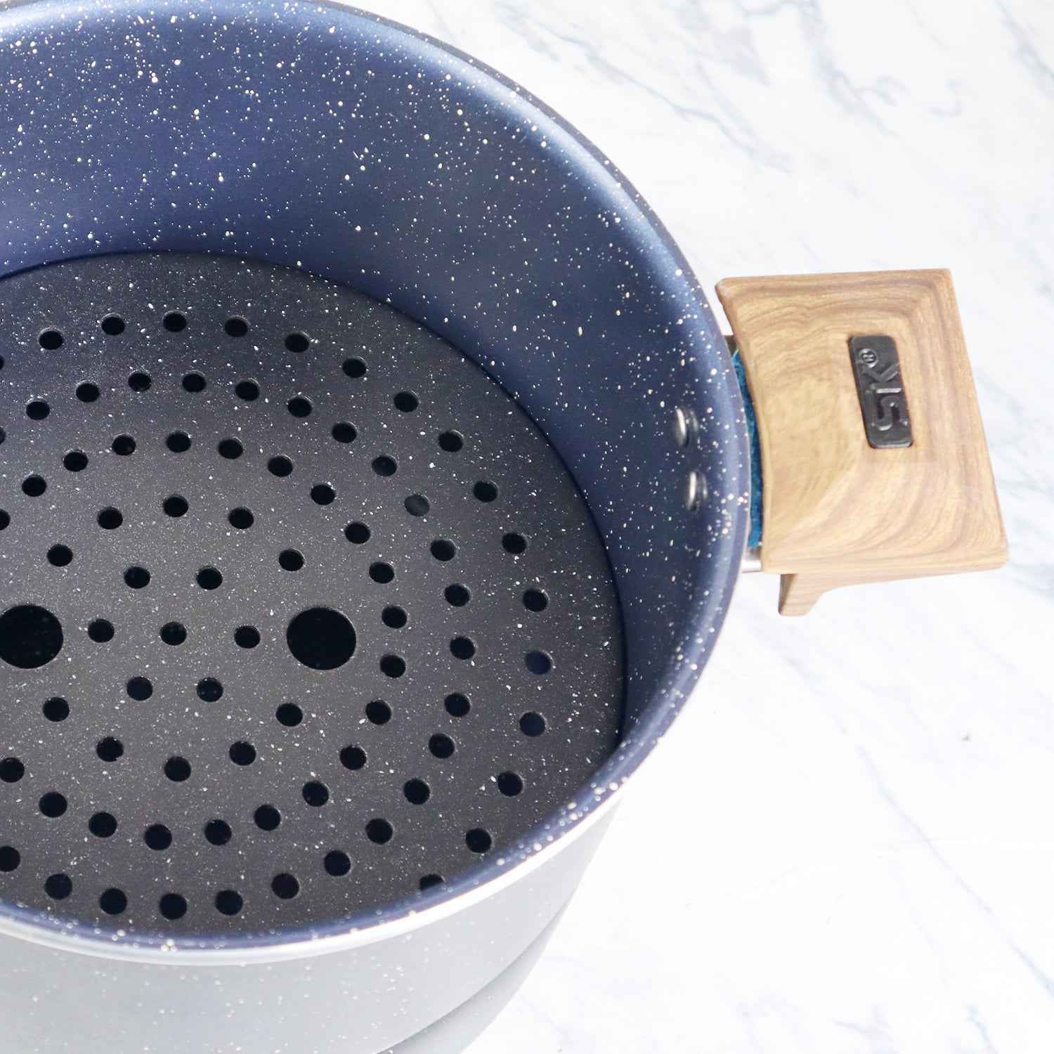 Heavy Gauged Nonstick Steamer - Black - Skcookware