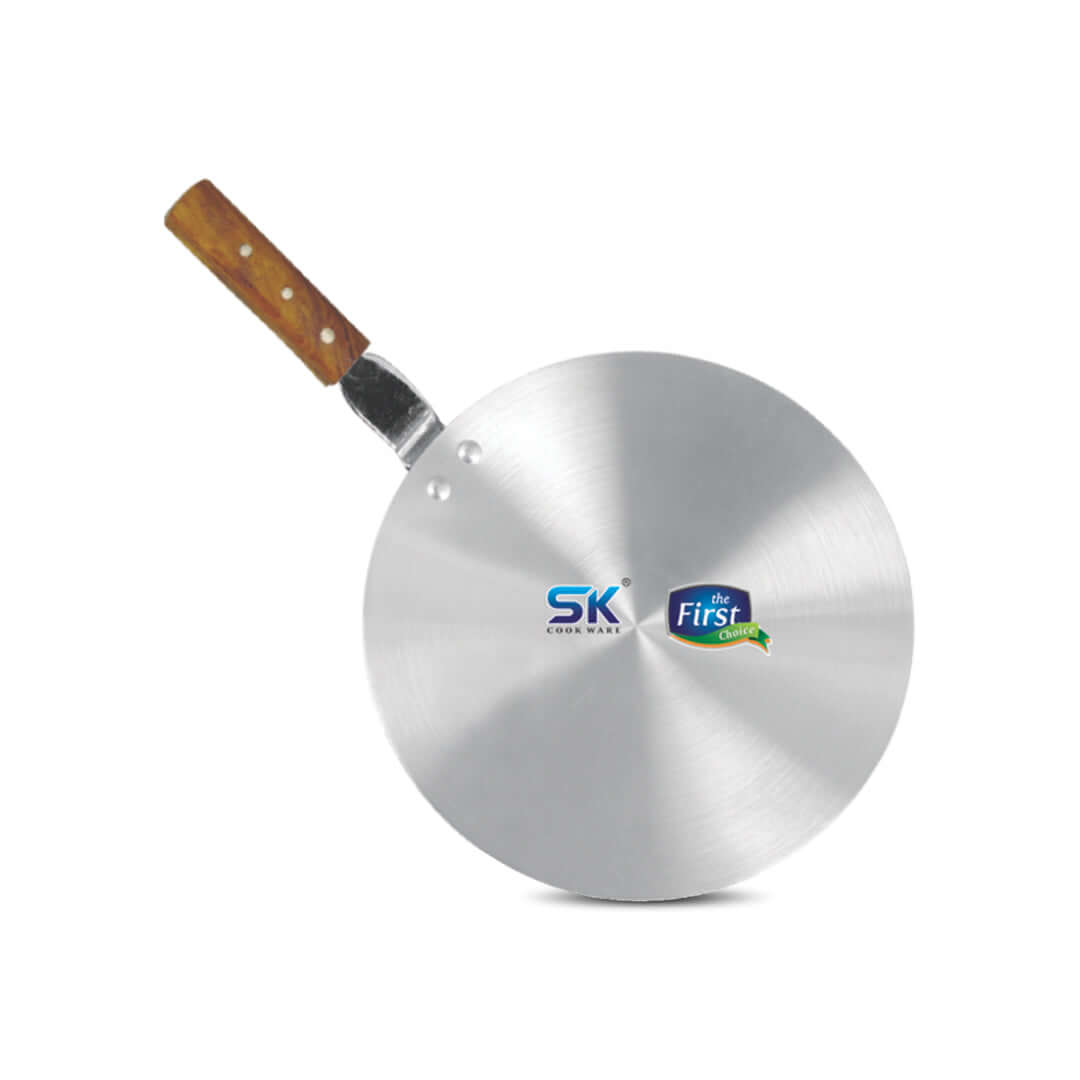 Aluminum Tawa/Griddle/Paratha Pan with Strong Wooden Handle